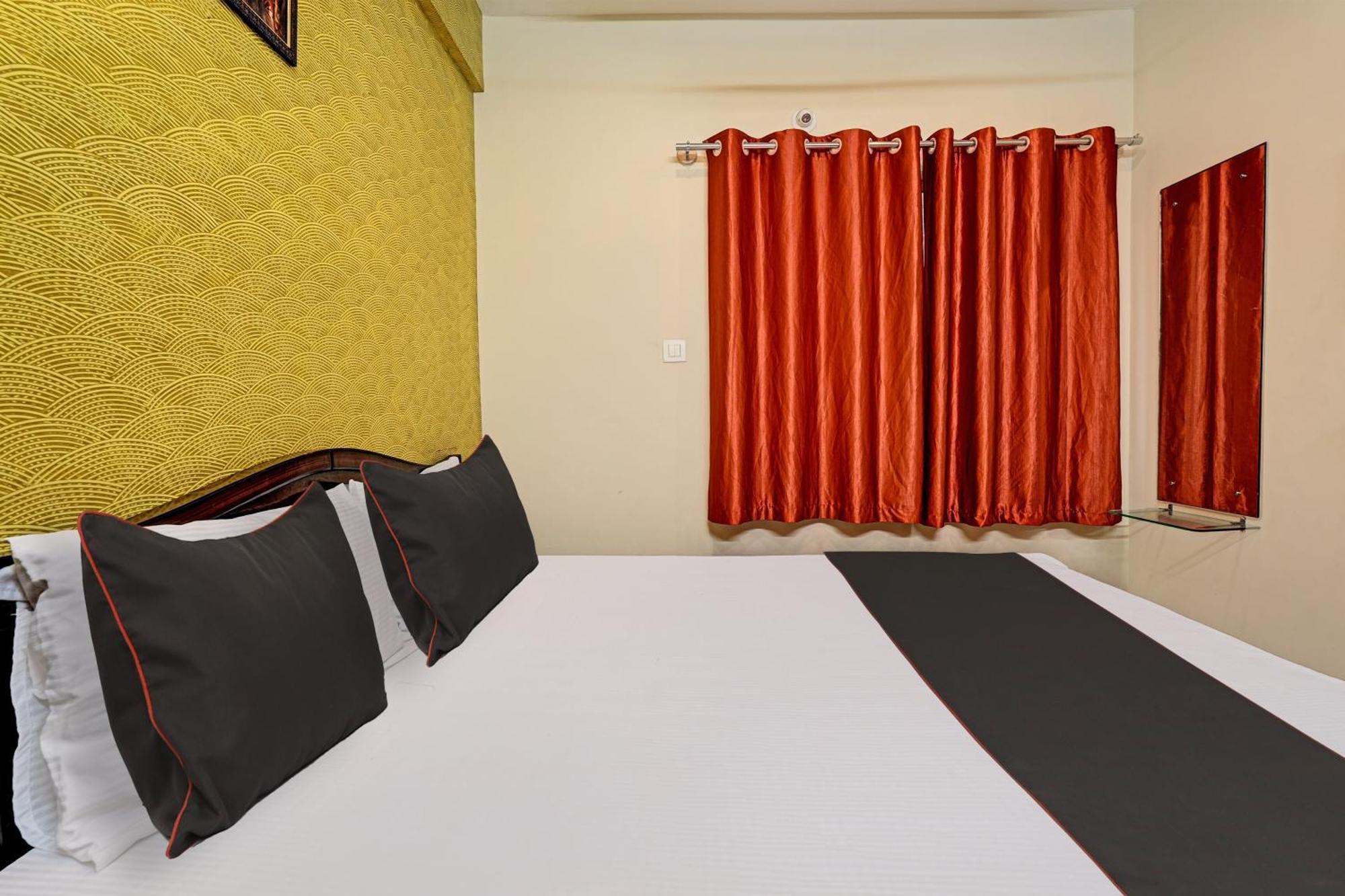 Hotel O Maruthi Residency Бангалор Екстериор снимка