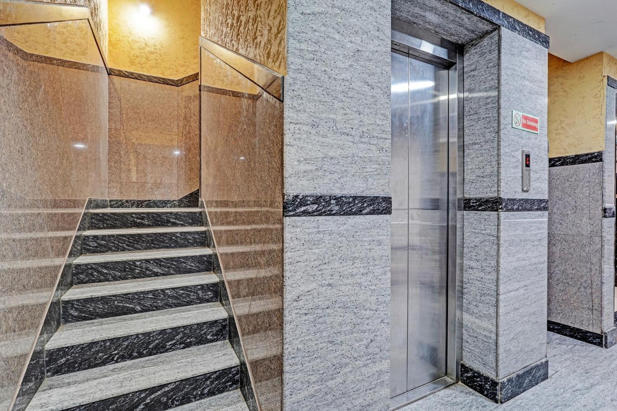 Hotel O Maruthi Residency Бангалор Екстериор снимка