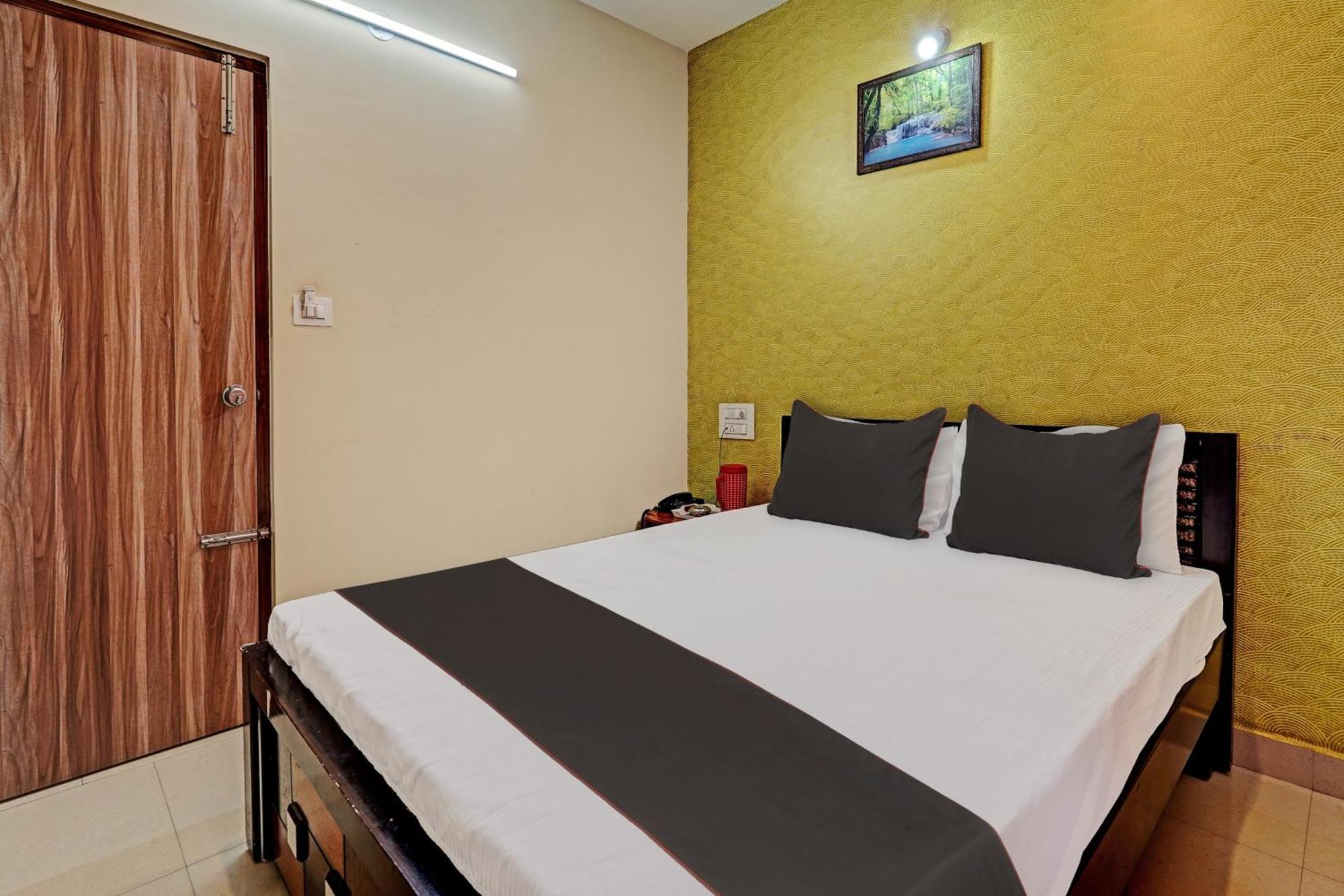 Hotel O Maruthi Residency Бангалор Екстериор снимка